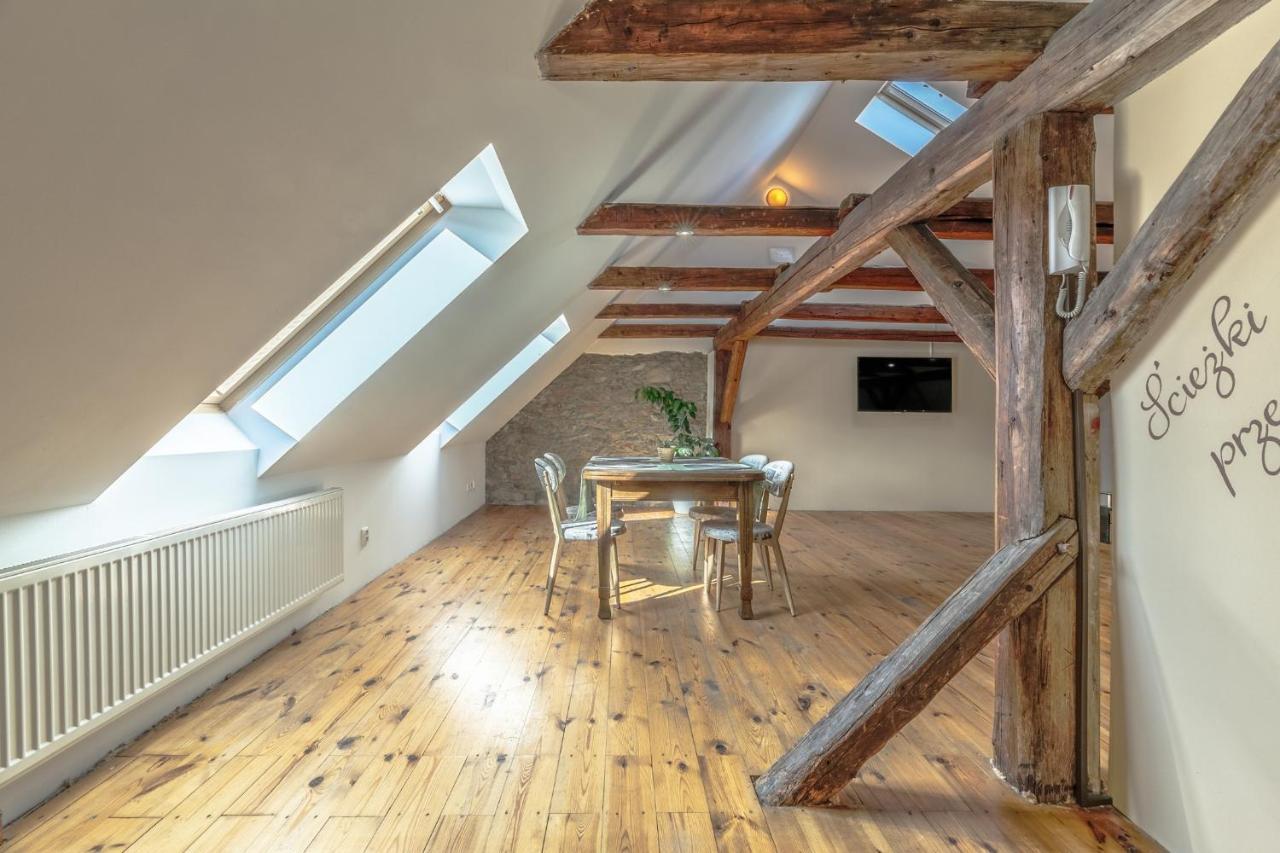 Ubytovani Na Namesti Nove Mesto pod Smrkem Exteriér fotografie